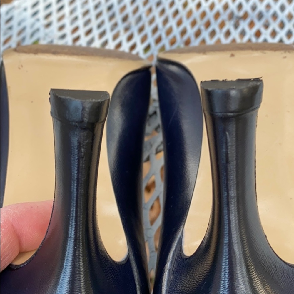 Vintage Bally Navy Blue Leather Made in Italy Heels - Picture 8 of 12